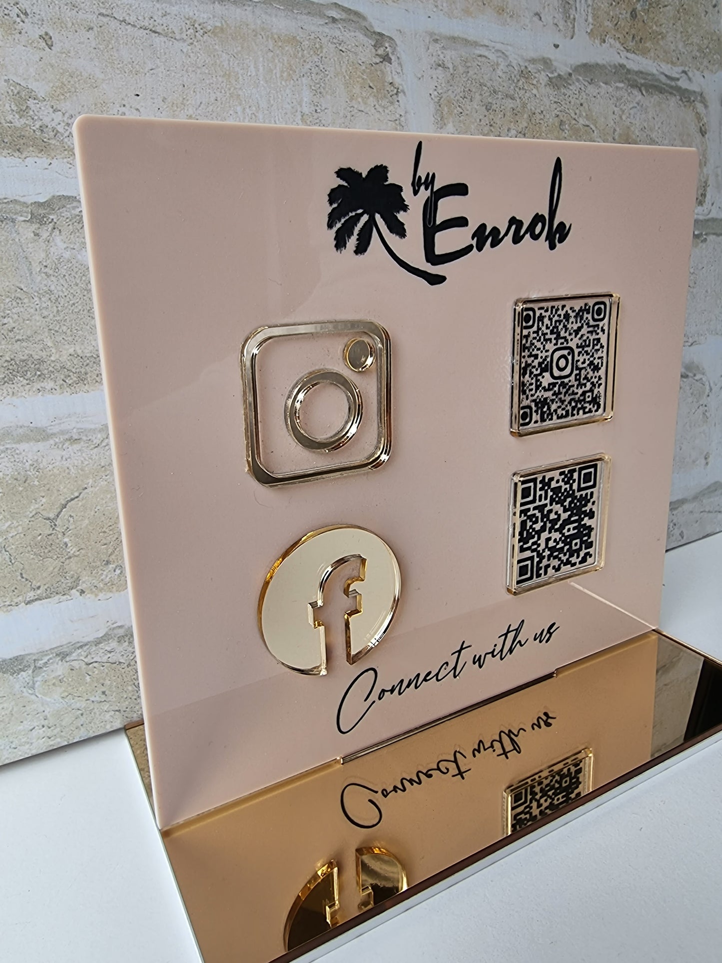 QR Code Display